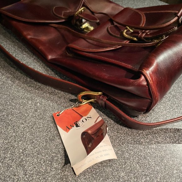 NWT Woman\'s Handmade Aston Leather Backpack main image 9